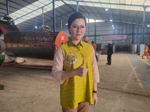 de936185-50c8-4adc-b440-8f2ce001b4ec