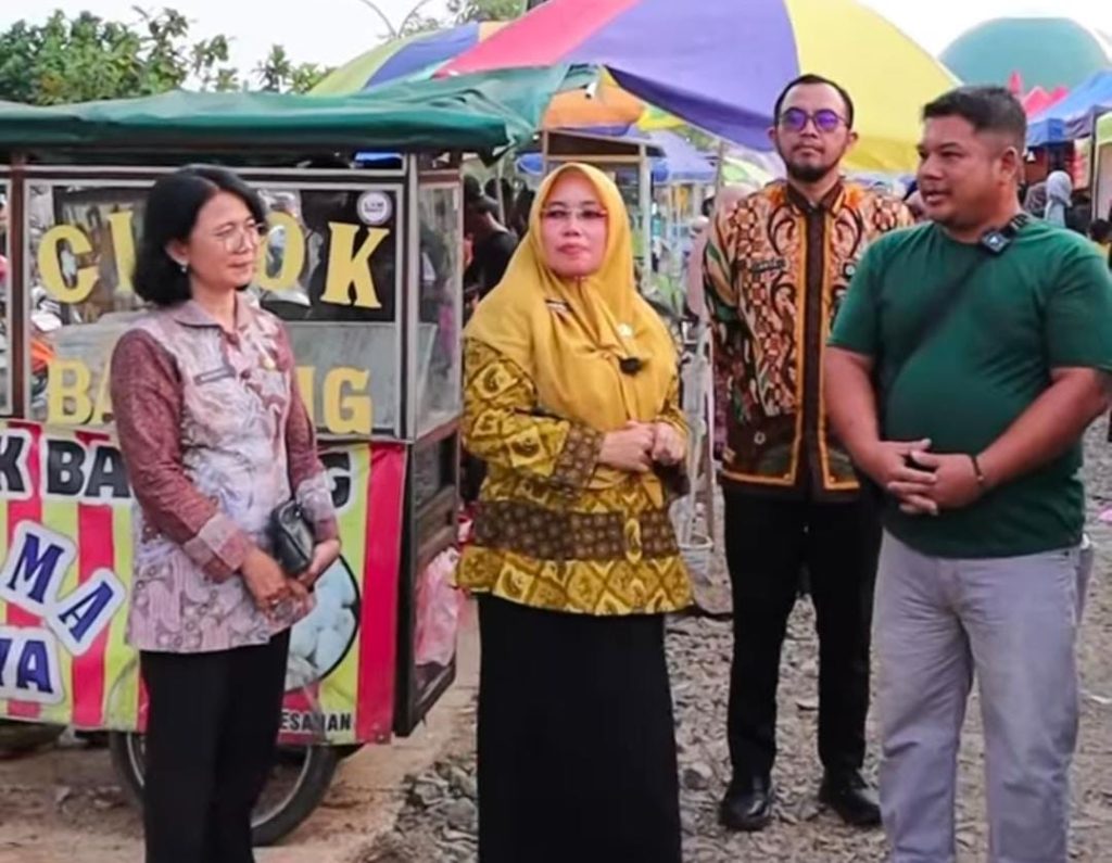 Giliran Pedangan Kompleks Metro Dapat NIB Gratis Dari DPMPTSP Cilegon